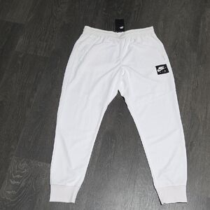 NWT White Mens NIKE Jogger XL